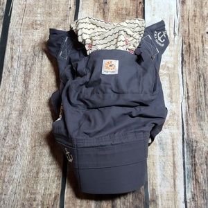 ergobaby original sailor